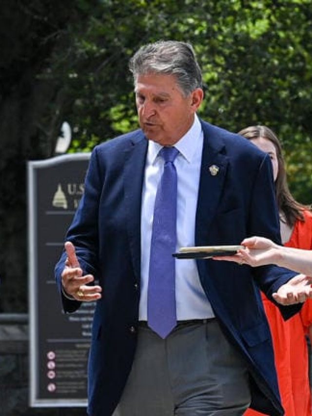 Manchin Pulls Plug on Climate and Tax Talks, Shrinking Domestic Plan