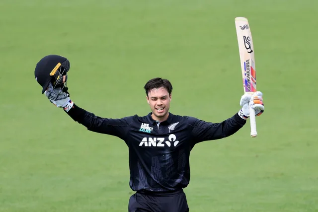 Chapman's Century and Smith's Four-Wicket Haul Power New Zealand to ODI Victory Over Pakistan - IPL News