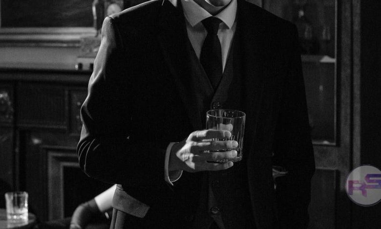 Henry Winkler: From Fonzie's Cool to Emmy's Gold, A Television Icon's Enduring Legacy image