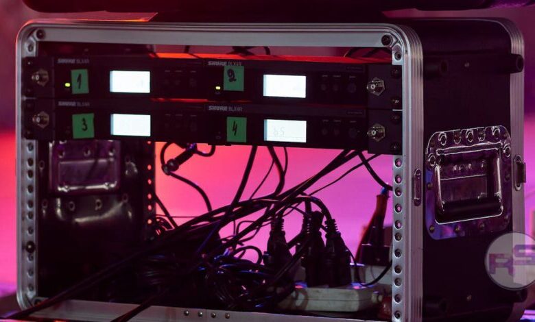 Unpacking Mumford & Sons' SNL Appearances: Guest Vocalists and Memorable Moments image